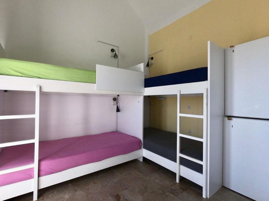 Fira Backpackers Place Exterior photo